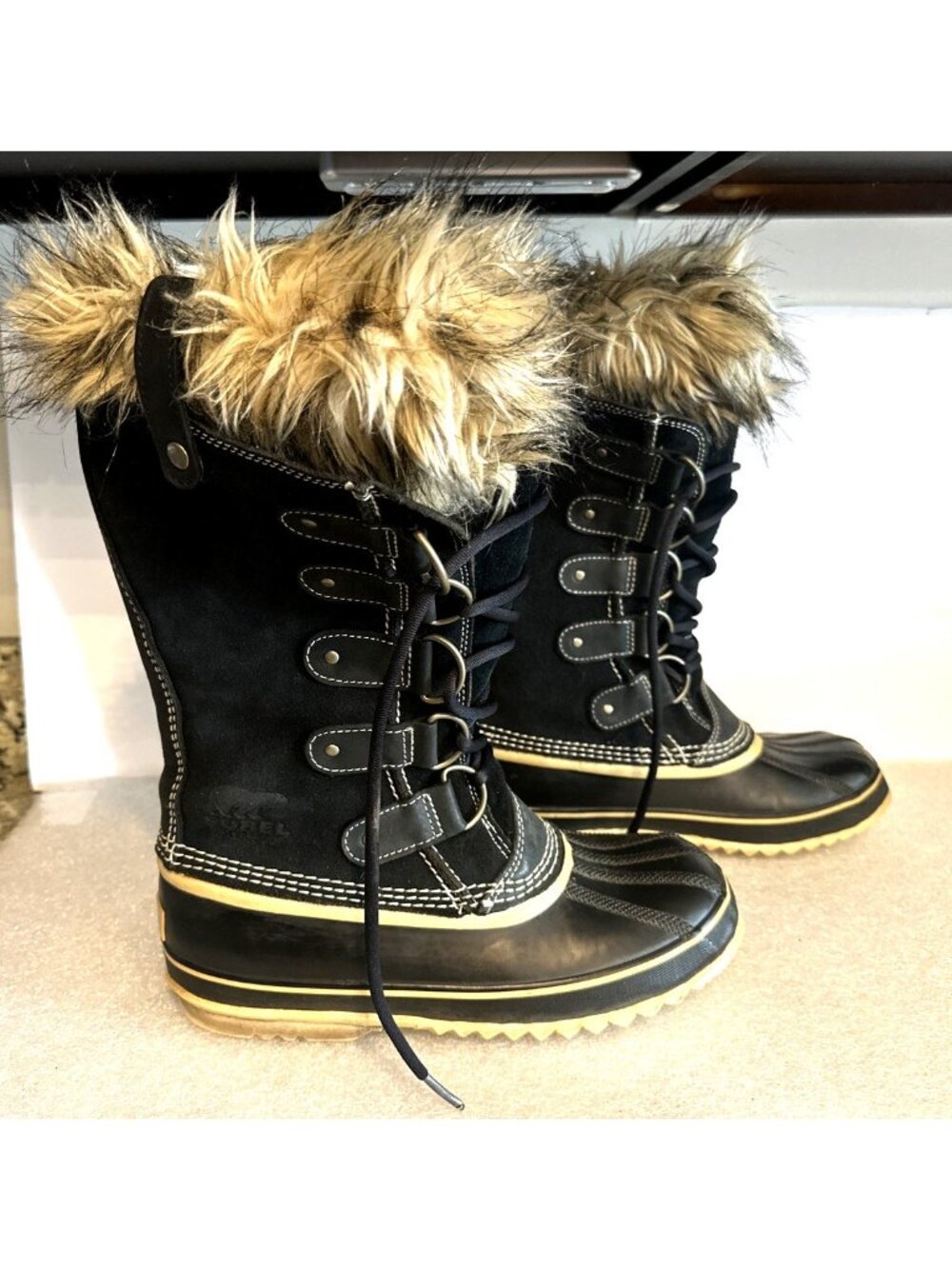 Sorel Boots Womens Size 9 Black Suede Faux Fur Waterproof Winter Snow NL1540-010